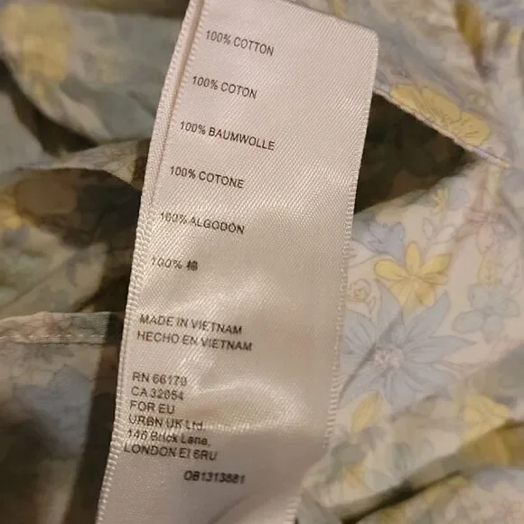 Free People Bring it Back Blouse floral size XS NWT - Picture 6 of 7